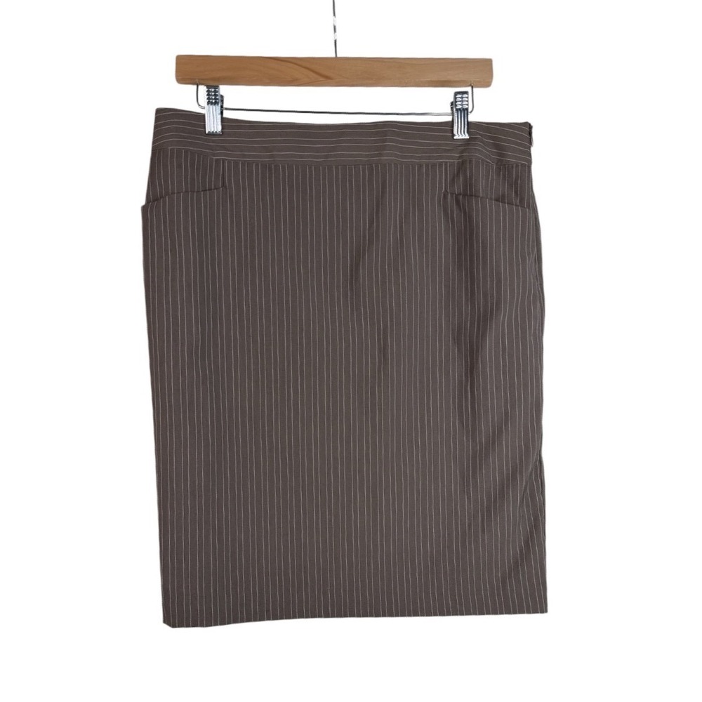 New BCX Striped‎ Button Accent Skirt size 13 Brown